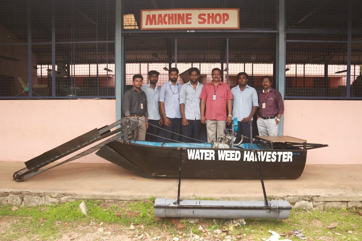 Water Weed Harvester